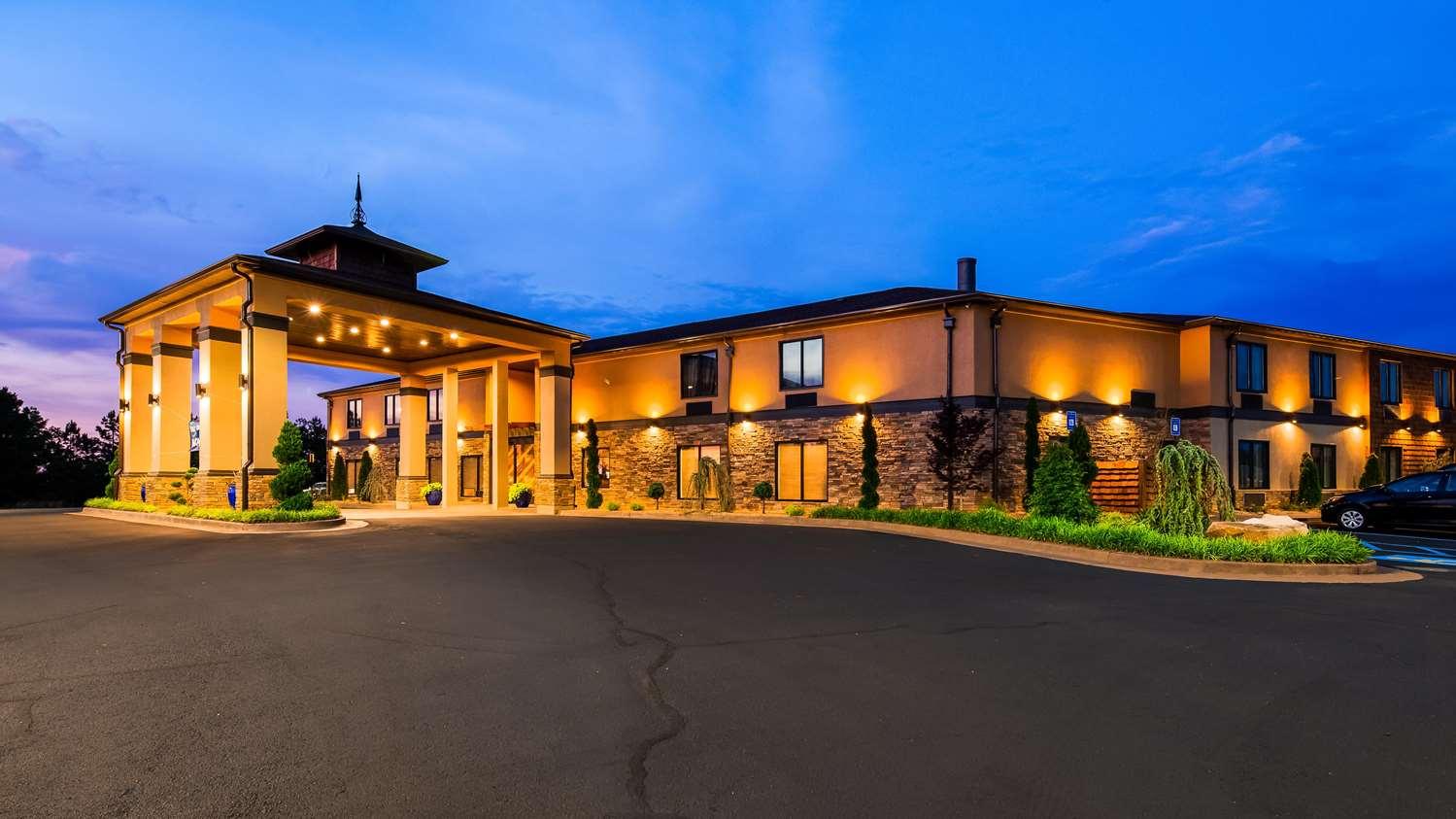 Best Western Warm Springs Hotel And Event Center Exteriér fotografie